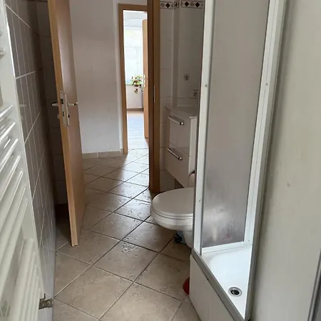 Quarto em Acomodações Particulares Cozy 3-person In Dresden, Well Connected *